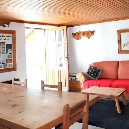 Avec Vue Sur Montagne A 50 M² 2 Ch *